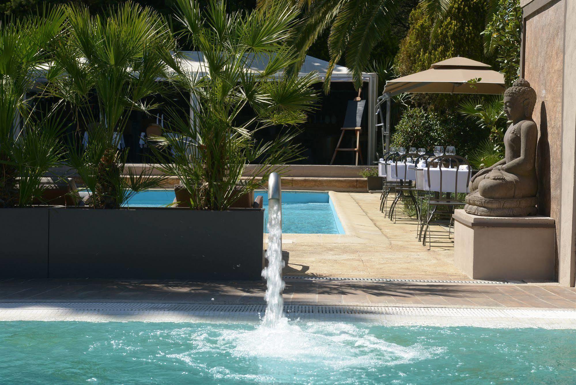 Hotel Dune แซ็ง-ทรอเป ภายนอก รูปภาพ